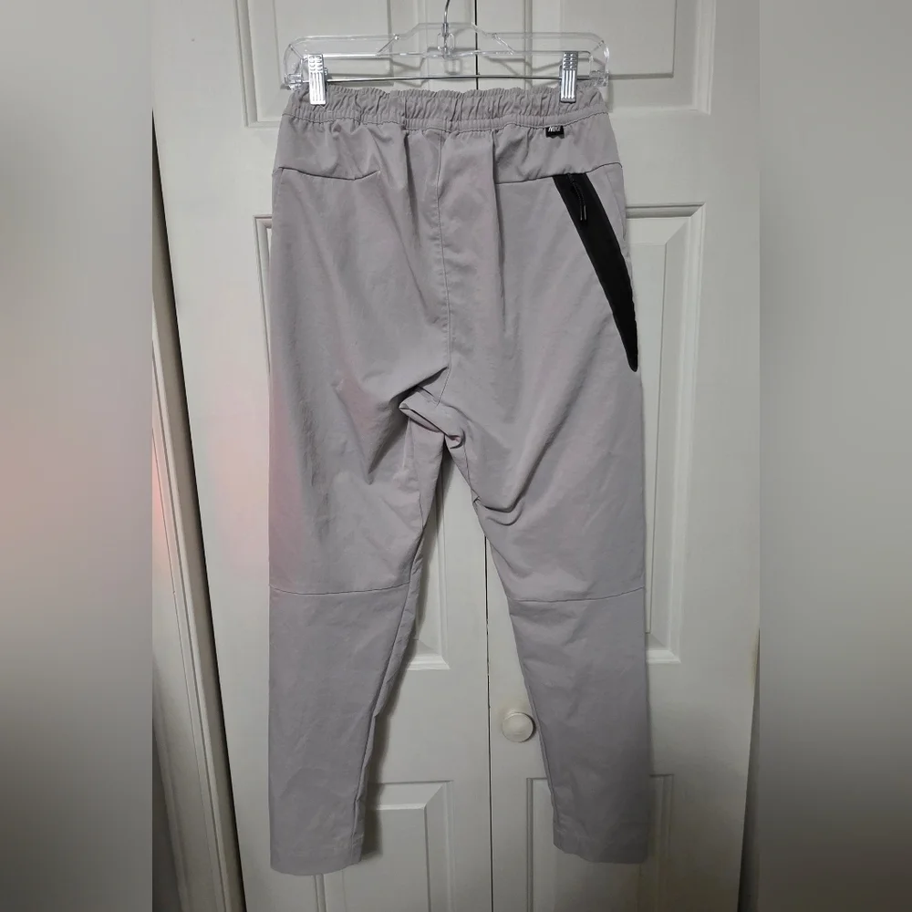 Nike Sportswear Tech Pants Essential Commuter Joggers Youth XXL Mens Xs/S